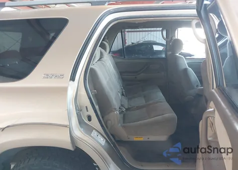 2005 Toyota Sequoia Sr5 V8 from USA, damaged, VIN 5TDZT34A15S263315